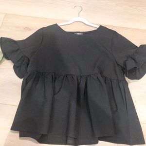 Shein Top Black top!